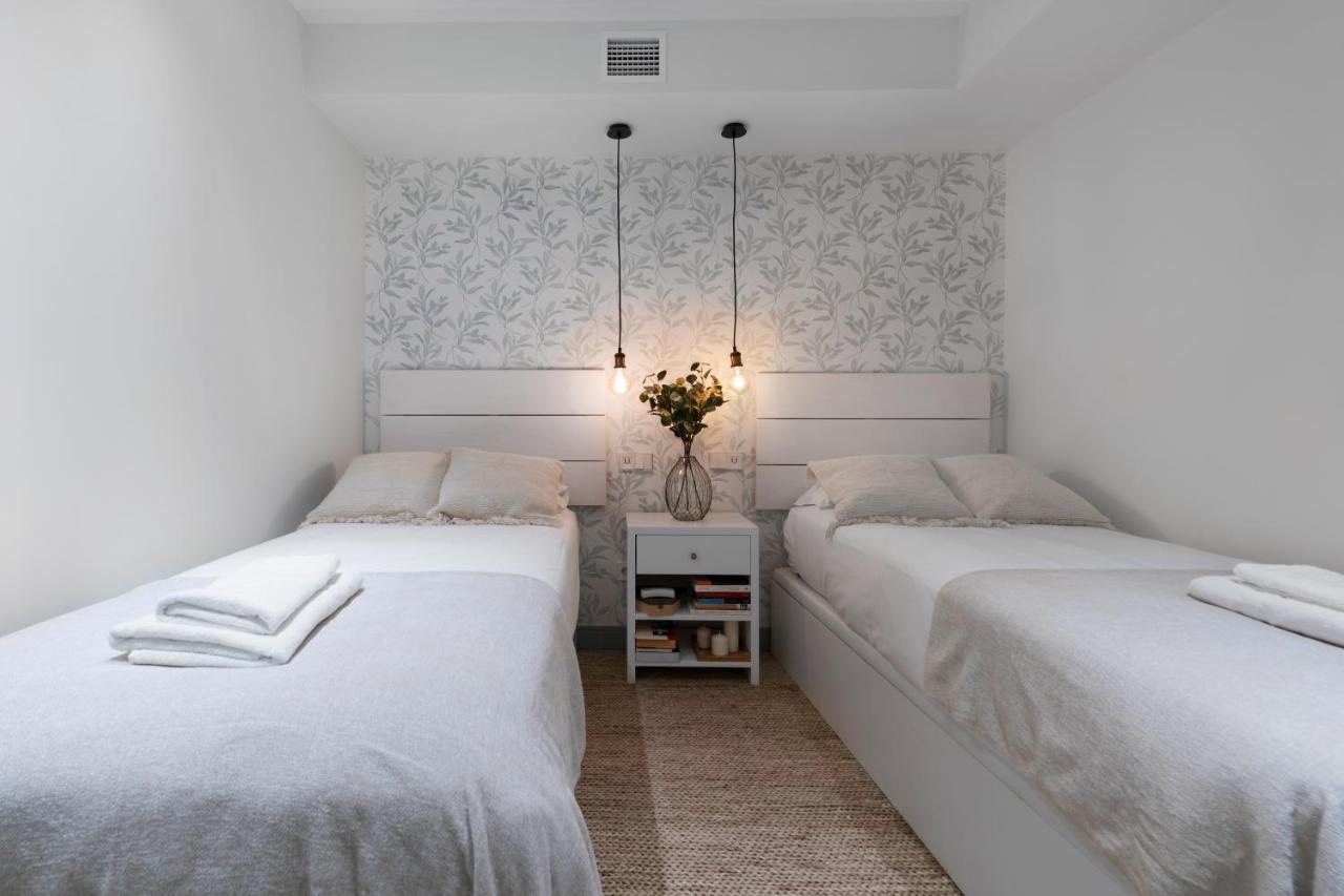 2 Bedrooms 1 Bathroom Furnished - Justicia - Executive Style - Mintystay Madrid Esterno foto