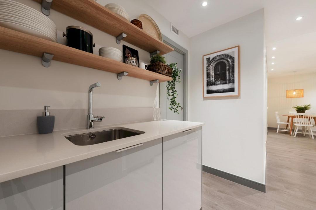 2 Bedrooms 1 Bathroom Furnished - Justicia - Executive Style - Mintystay Madrid Esterno foto